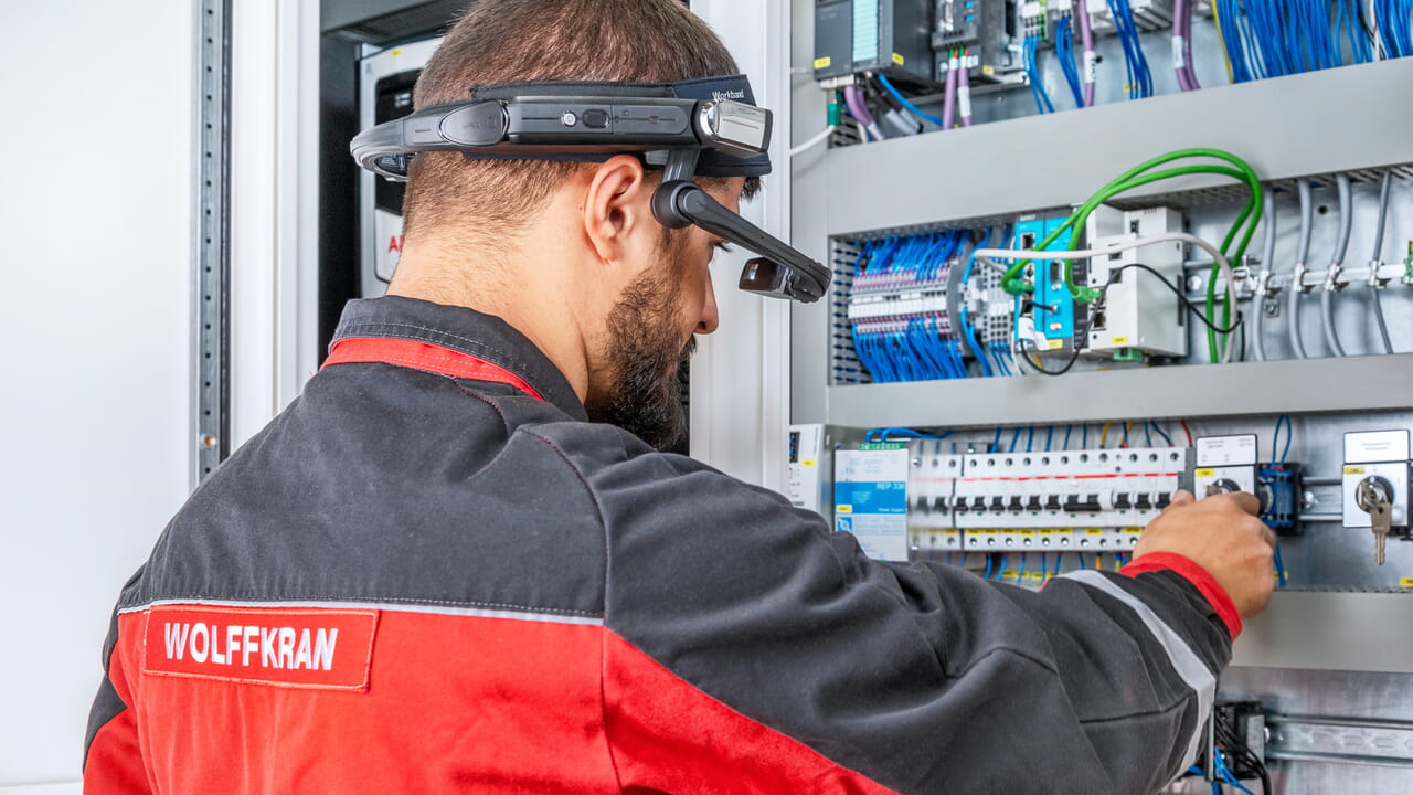 WOLFF Assist: Serwis ze Wsparciem w Czasie Rzeczywistym